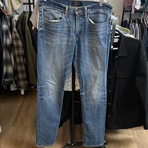 Lucky Brand Men's 121 Heritage Jeans